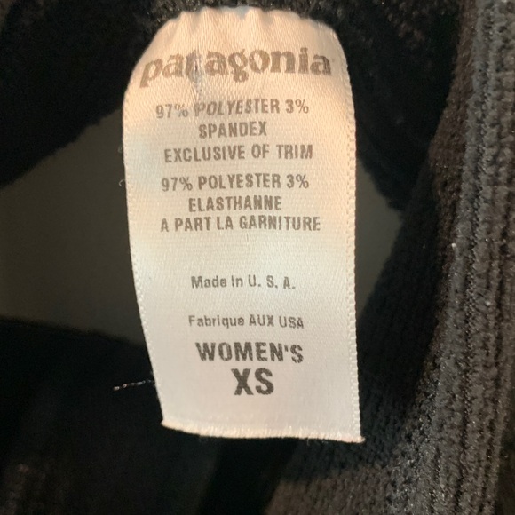Patagonia Women's Black Quarter-Zip Sweatshirt - Picture 2 of 3